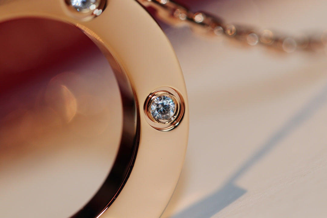 [⭐JeweliWhal]LOVE NECKLACE 16MM 6 DIAMONDS PINK GOLD