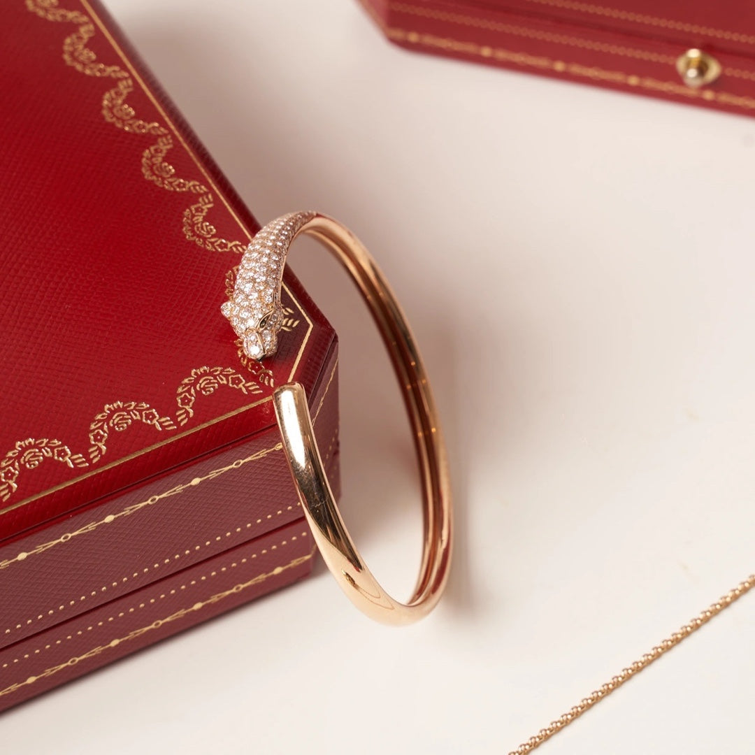[⭐JeweliWhal]PANTHERE ROSE GOLD DIAMOND OPEN BRACELET