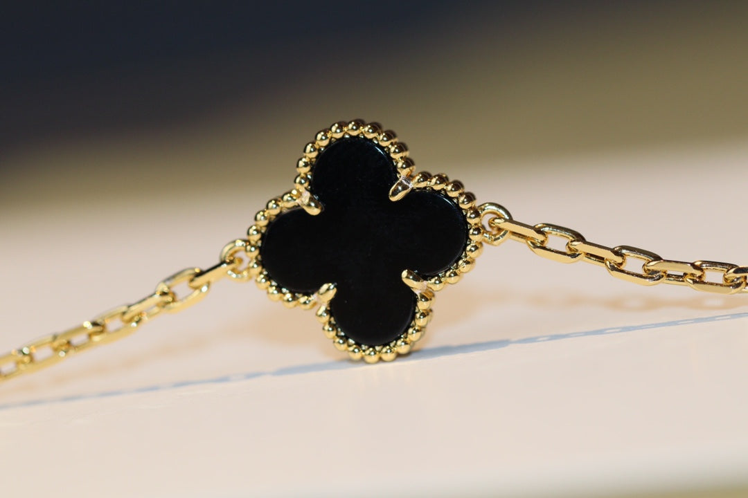 [⭐JeweliWhal]CLOVER 20 MOTIFS ONYX ROSE GOLD