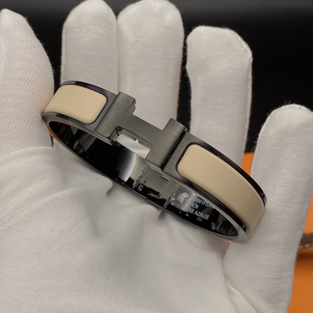 [⭐JeweliWhal]H BRACELET 12MM BLACK BEIGE CERAMIC