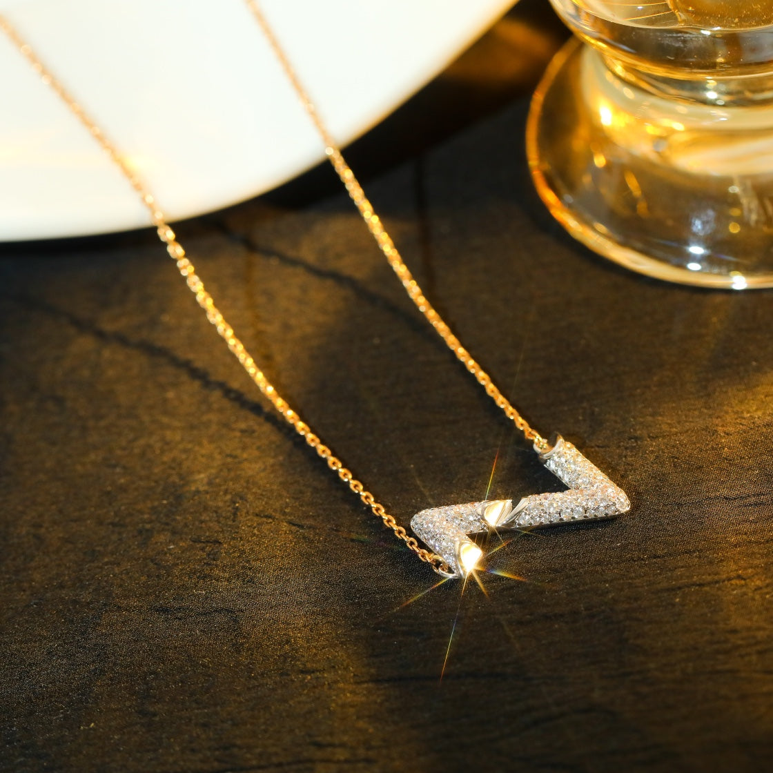 [⭐JeweliWhal]VOLT SILVER DIAMOND PEDANT NECKLACE