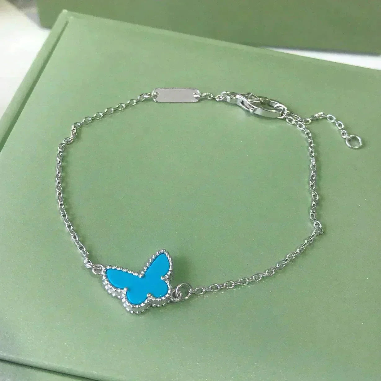 [⭐JeweliWhal]BUTTERFLY TURQUOISE BUTTERFLY BRACELET SILVER