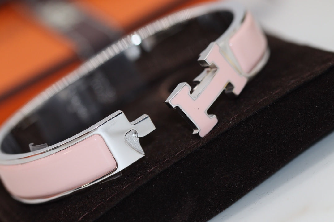 [⭐JeweliWhal]H BRACELET 12MM PINK