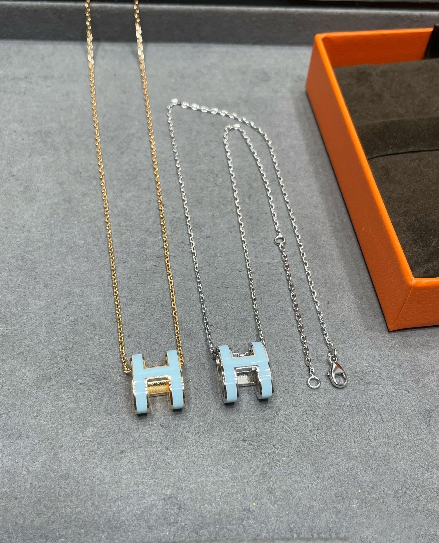 [⭐JeweliWhal]POP H SKY BLUE NECKLACE