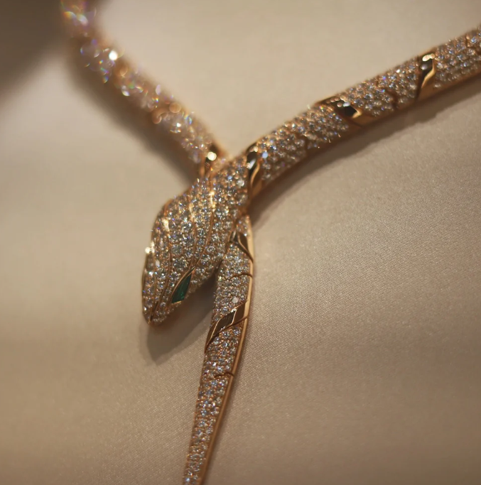 [⭐JeweliWhal]HAUTE COUTURE GOLD SERPENTI NECKLACE