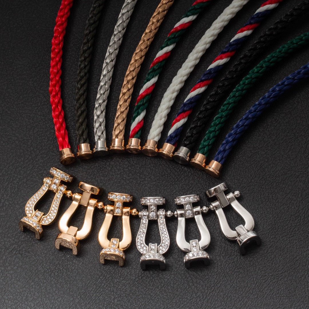 [⭐JeweliWhal]FORCE LARGE HORSESHOE HALF DIAMOND BRACELET GOLD