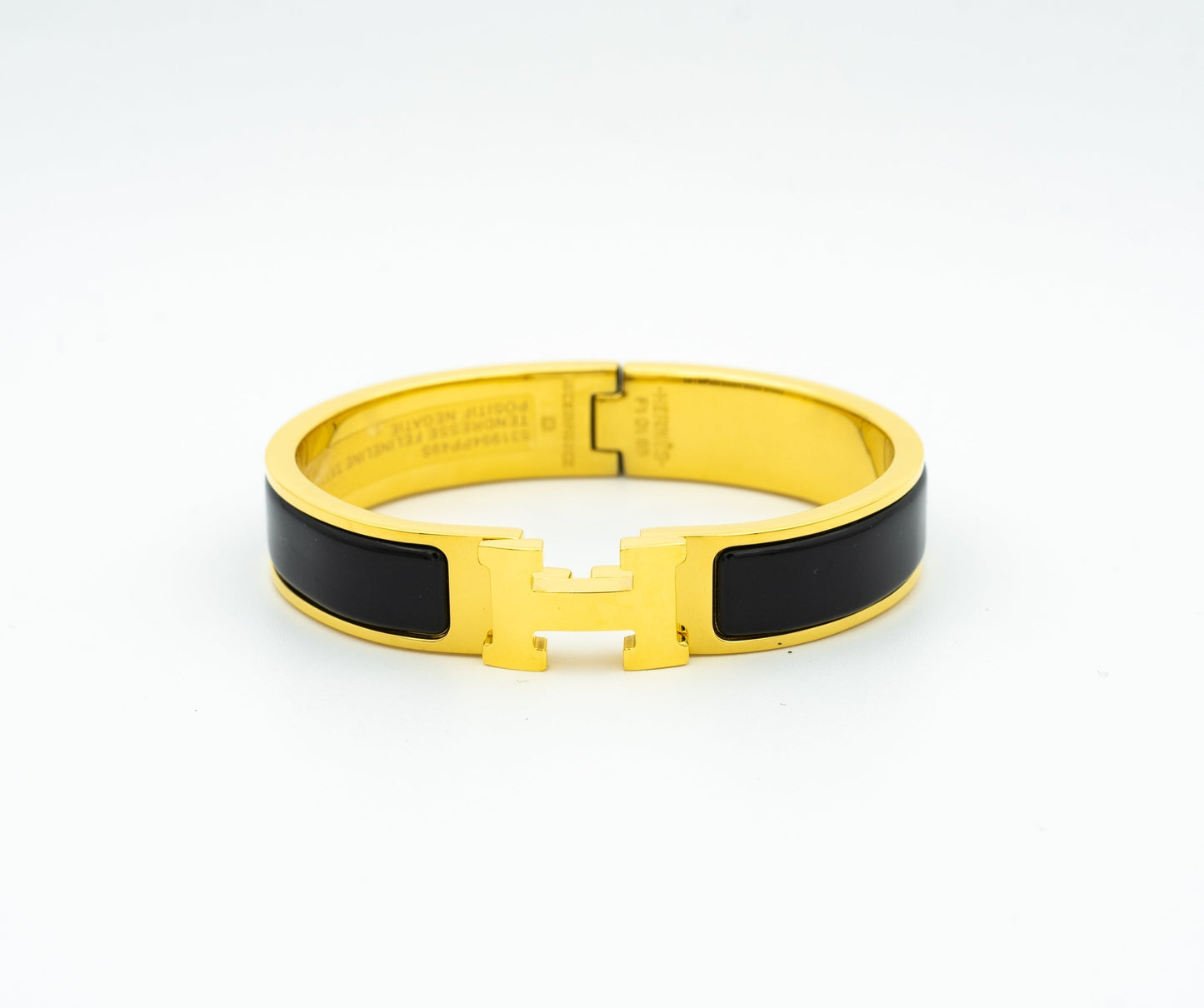 [⭐JeweliWhal]H BLACK BRACELET