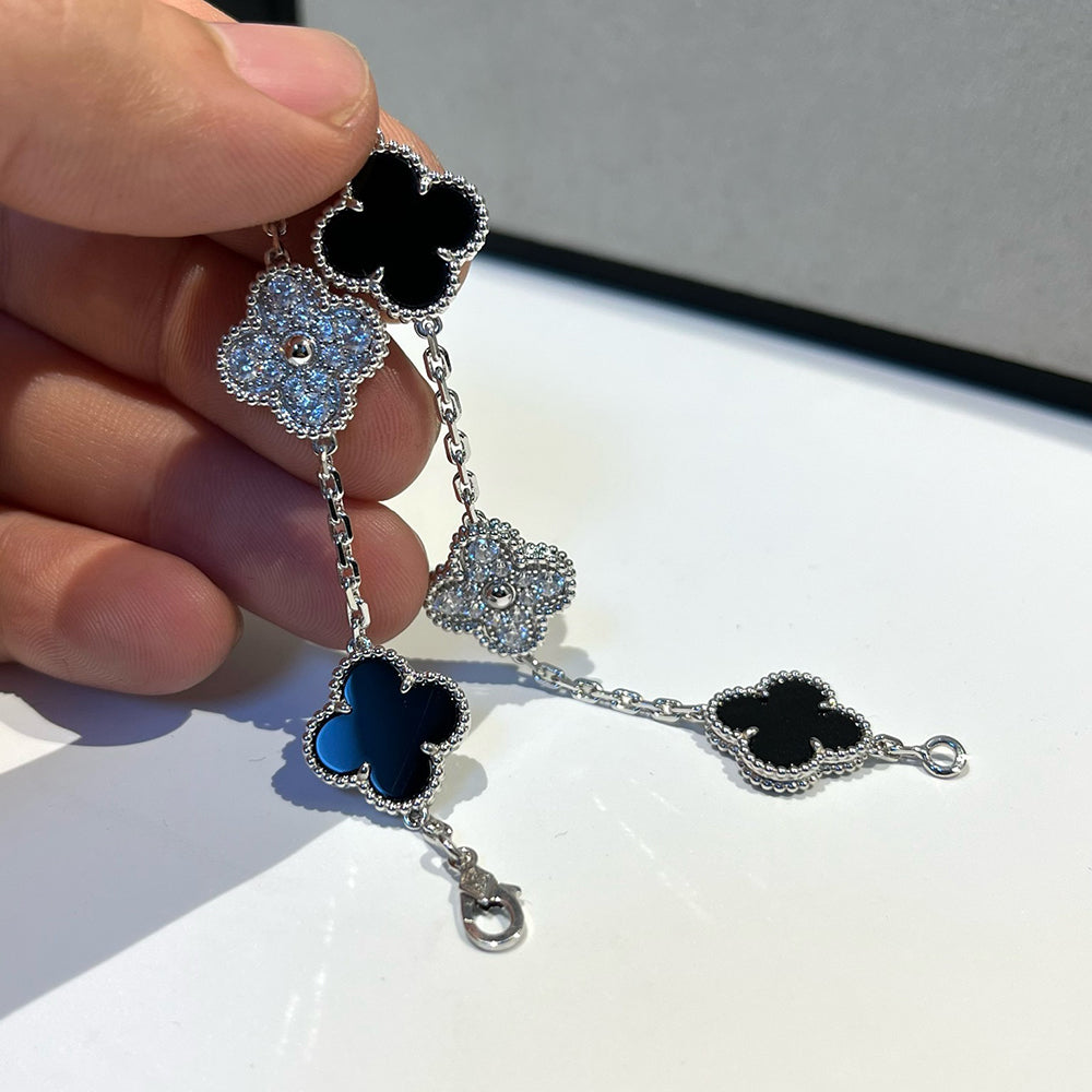 [⭐JeweliWhal] CLOVER 5 MOTIF ONYXS BRACELET COLLECTION