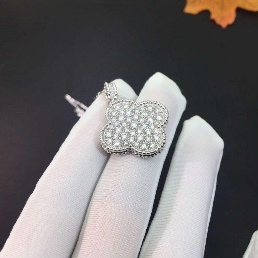 [⭐JeweliWhal]CLOVER 25MM SILVER FULL DIAMOND BIG CLOVER NECKLACE